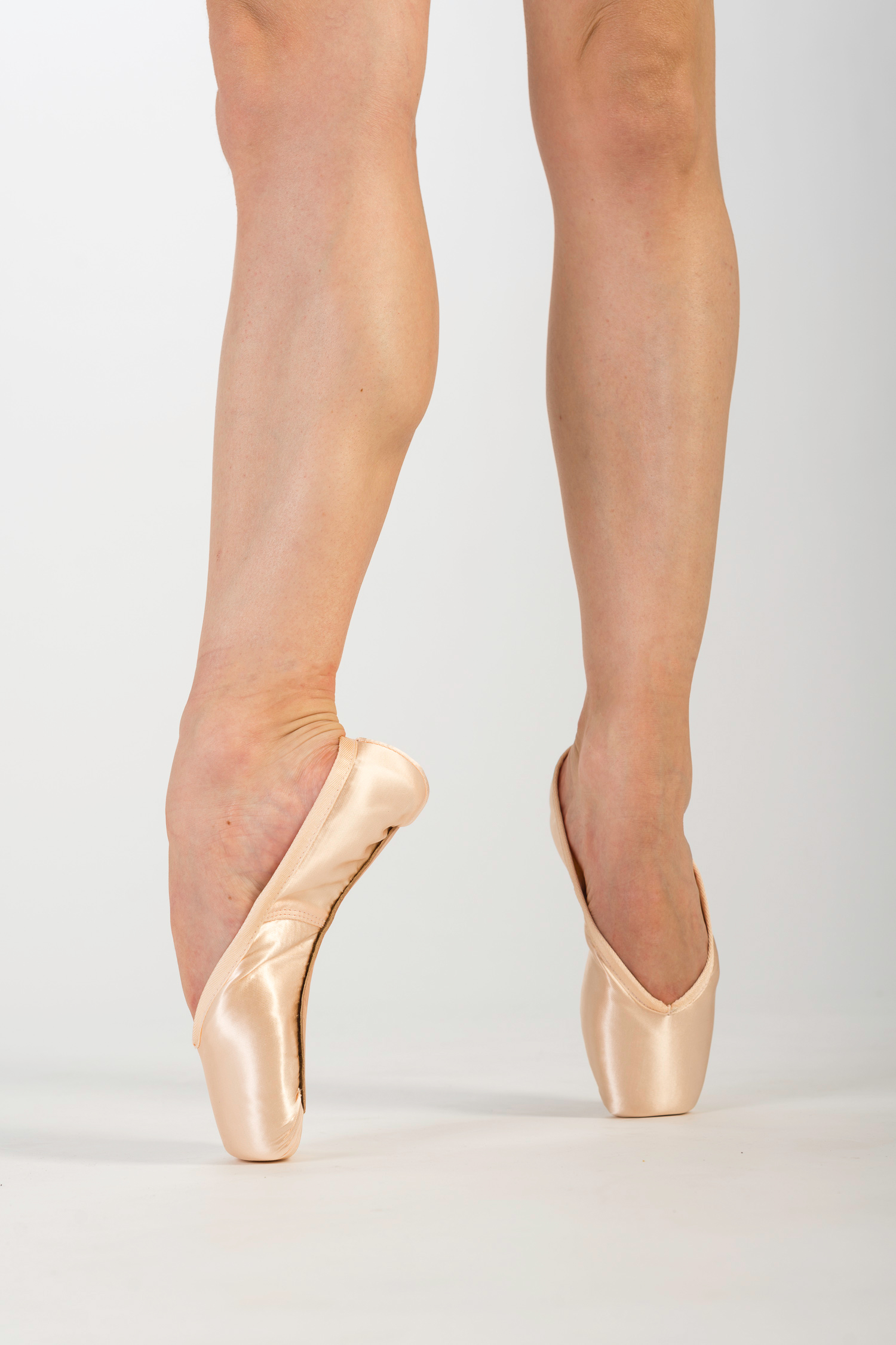 Heritage Pointe Shoes