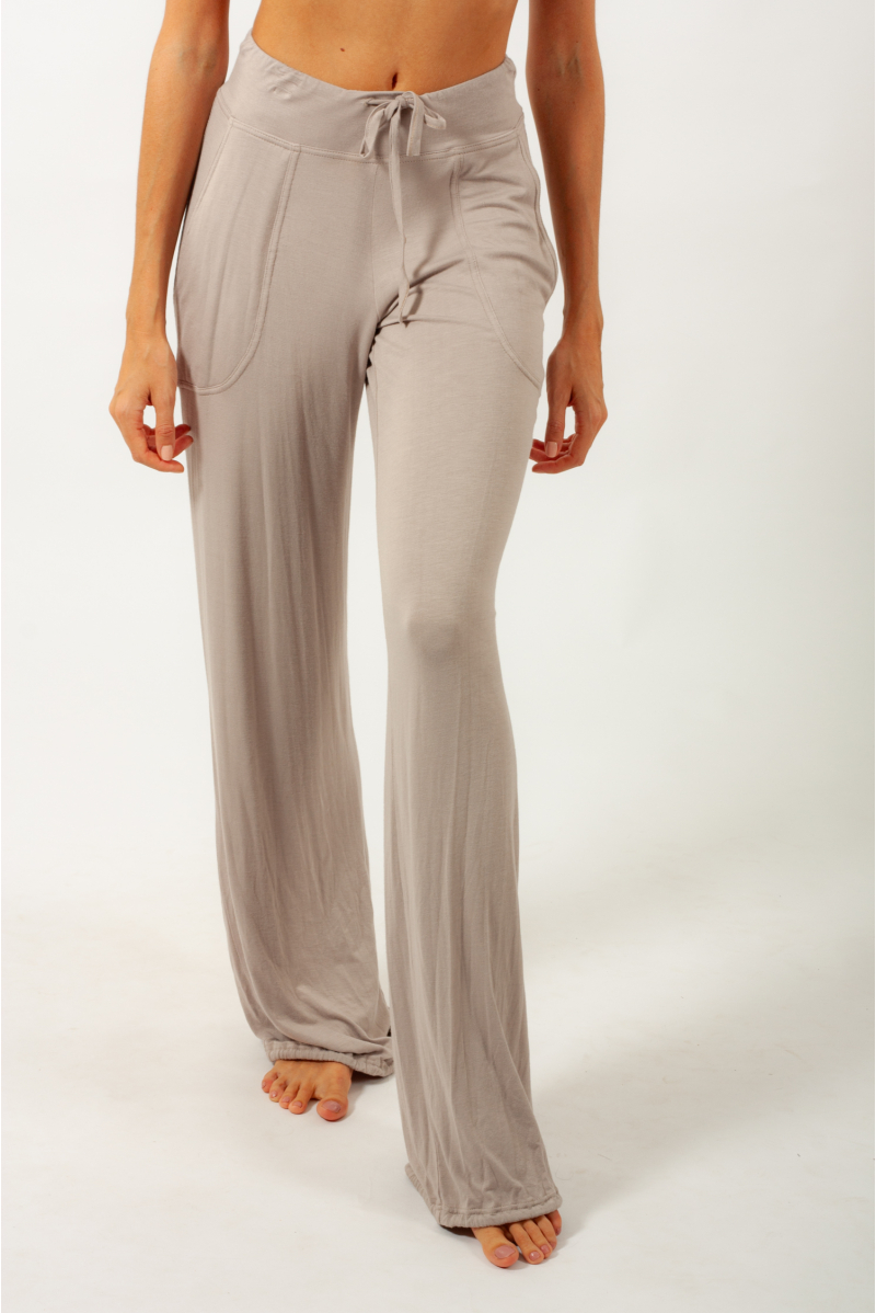 Pantalon en viscose de bambou Bari Temps Danse latte